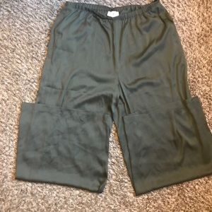 NWT Lou & Grey Pants